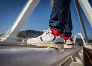 Giày Lacoste: Điểm danh một biểu tượng thời trang Pháp