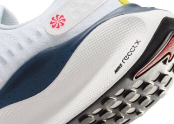 Nike ReactX Foam: Bước Đột Phá Trong Công Nghệ Đệm Giày Thể Thao 2025