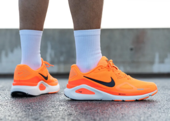 Top Lý Do Bạn Nên Sở Hữu Ngay Một Đôi Nike Structure 26 Chính Hãng